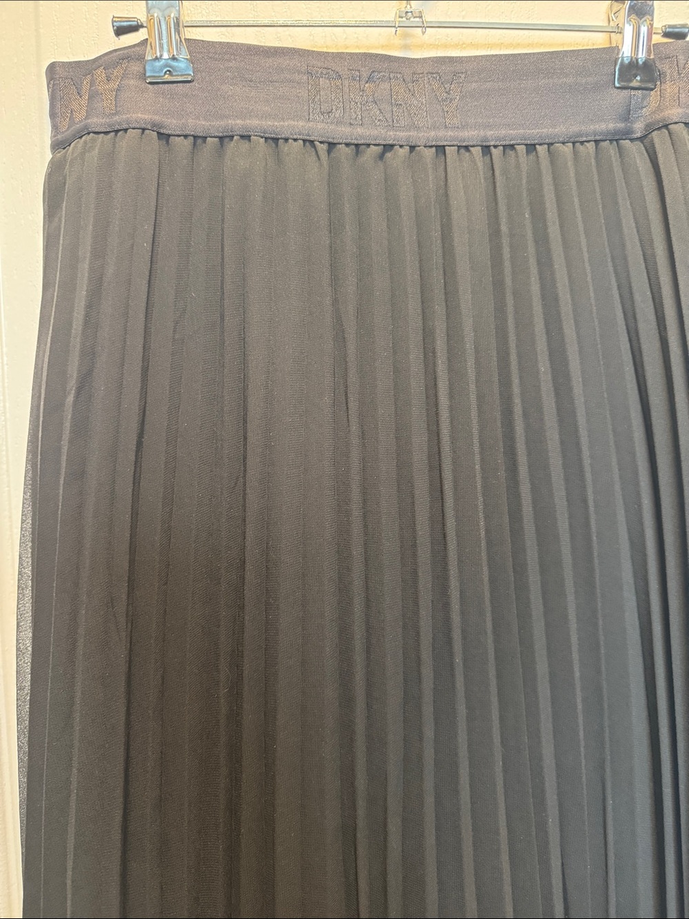 DKNY Black Pleated Midi Skirt with Branded Waistband - Picture 2 of 4